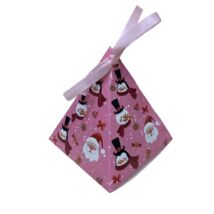 rózsaszín karácsonyi piramis ajándékdoboz vegyes mintákkal és 4 db Lindt csokigolyóval