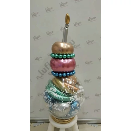 Lufiba_csomagolas_tortas_szulinapos